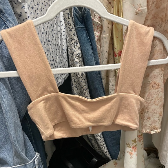 Are you am i Kimbra tank nude - Picture 2 of 3